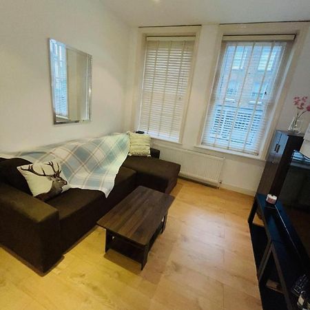 Amazing 2 Bedroom Apartment Londra Esterno foto